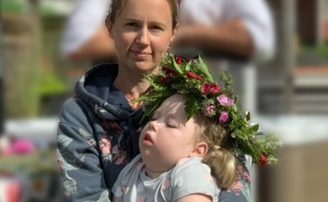 Juni mamma Marie-Louise